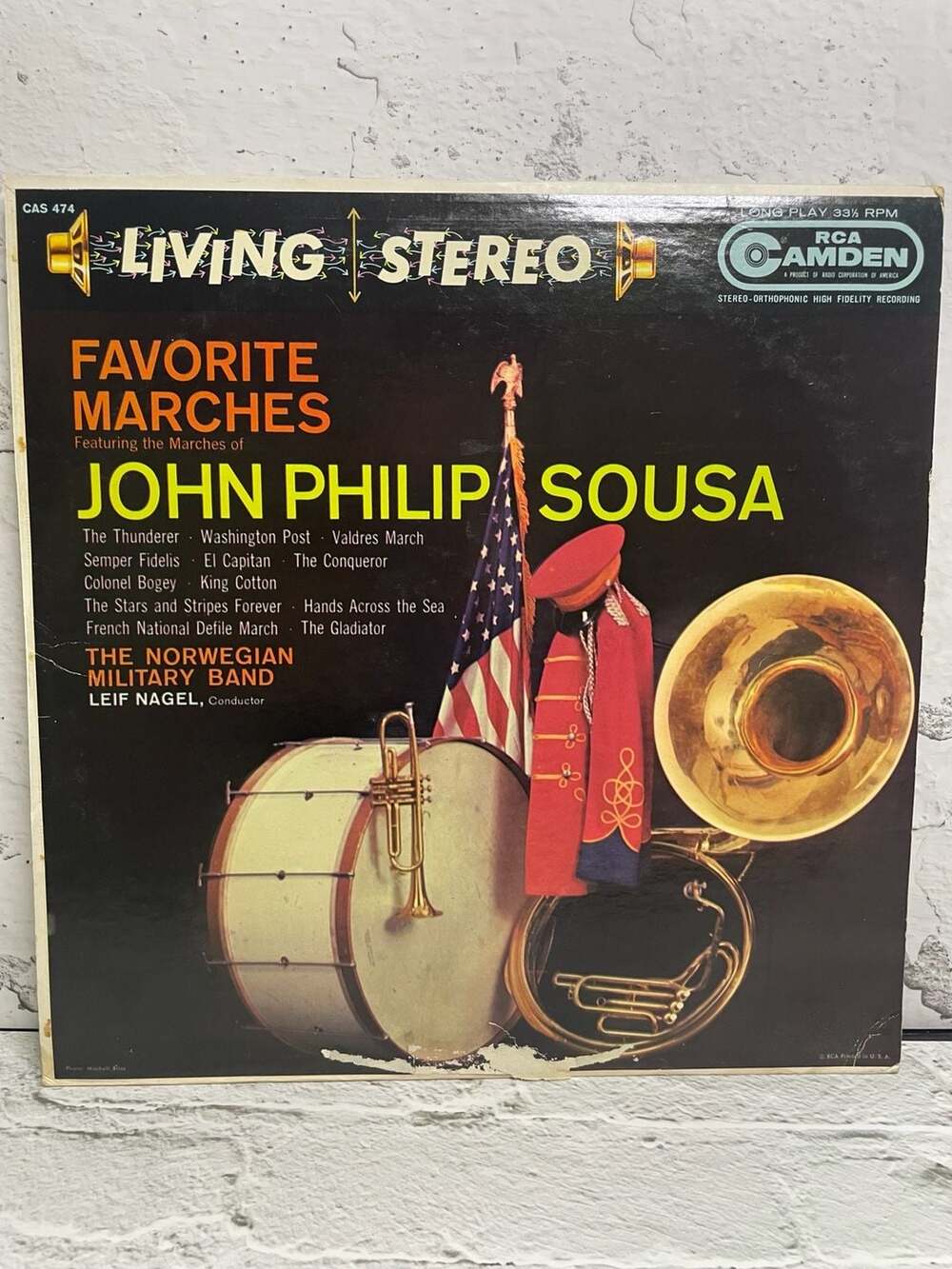 Favorite Marches Featuring the Marches of John Philip Sousa Vinyl LP